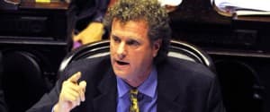 “LE RECOMIENDO A SCIOLI QUE NO JUEGUE AL DISTRAÍDO”