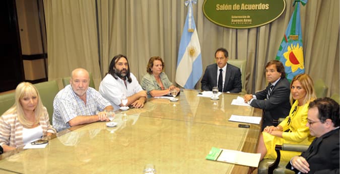 Responsabilizan a las administraciones nacional y provincial por el conflicto docente