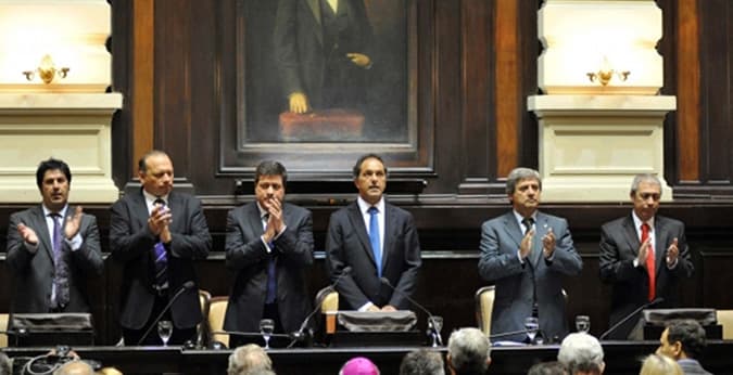 SÓLO PALABRAS VACÍAS