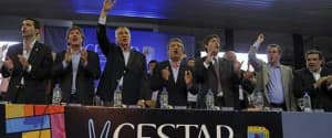 LOS GOBERNADORES OFICIALISTAS SE REÚNEN PARA INTENTAR VIOLAR LA CONSTITUCIÓN