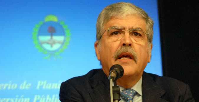 SE QUEJA DE LAS CACEROLAS 