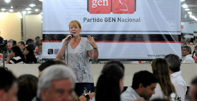 EL GOBIERNO DEBE COMPROMETERSE CON LA SITUACIÓN DE LAS PROVINCIAS