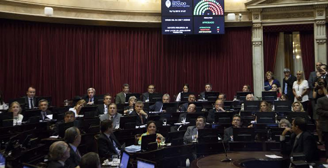 VOTO EN CONTRA DEL PLIEGO DE MILANI