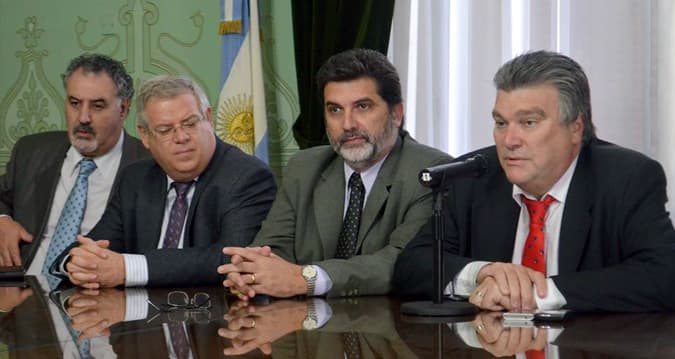 POLICÍA COMUNAL: EL FPV Y FR HICIERON “UNA PAYASADA”