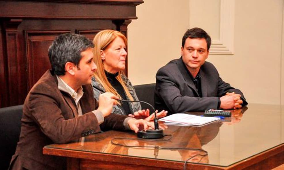 LO MÁS GRAVE PASA ADENTRO DEL PAÍS Y NO AFUERA 