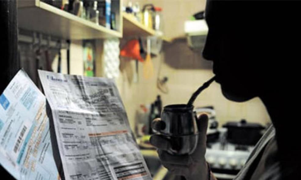 CONTRA EL TARIFAZO DE ABSA Y CAMUZZI