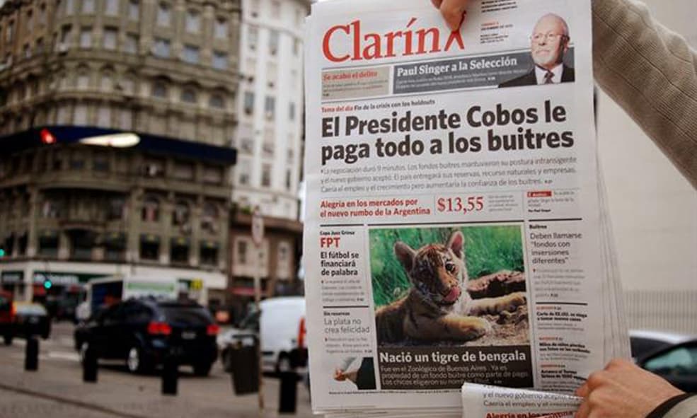 CUESTIONADA LA DISTRIBUCIÓN DEL FALSO PERIÓDICO CLARÍN