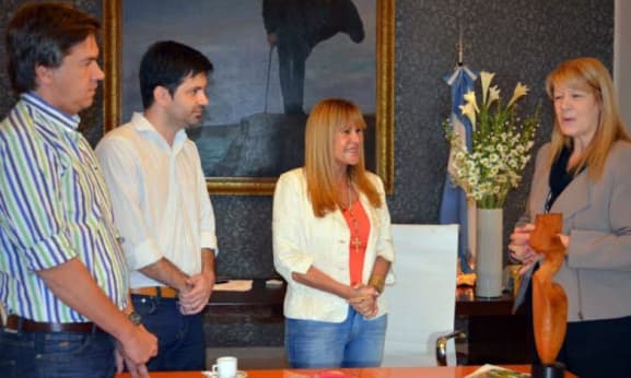 STOLBIZER PASÓ POR CHACO Y DIO SU APOYO A AÍDA AYALA