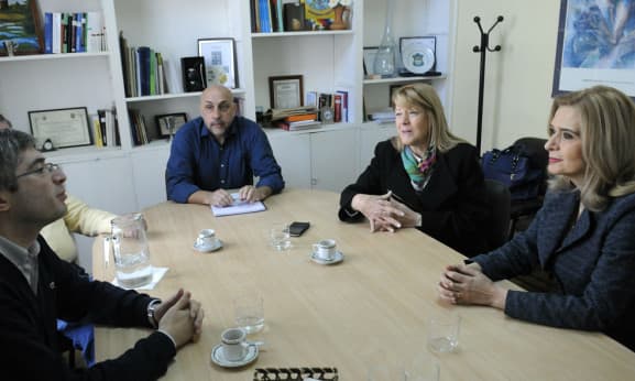 STOLBIZER SE REUNIÓ HOY CON LA SENADORA SILVIA ELIAS DE PEREZ PARA ANALIZAR LA SITUACIÓN DE LA PROVINCIA DE TUCUMÁN