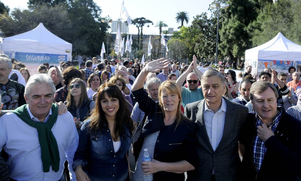 STOLBIZER LANZO SU CAMPAÑA EN PARQUE RIVADAVIA