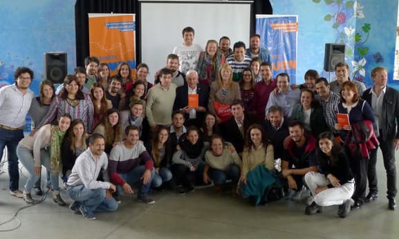 STOLBIZER EN SANTA FE PROPUSO UN GABINETE JOVEN