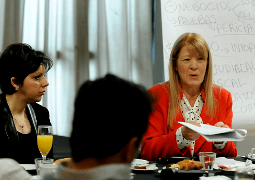 STOLBIZER AMPLÍA DENUNCIA POR ASOCIACIÓN ILÍCITA