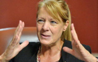 Stolbizer mandó carta a Macri. Reclamó que los fondos para solucionar las inundaciones están en un plazo fijo indisponible.