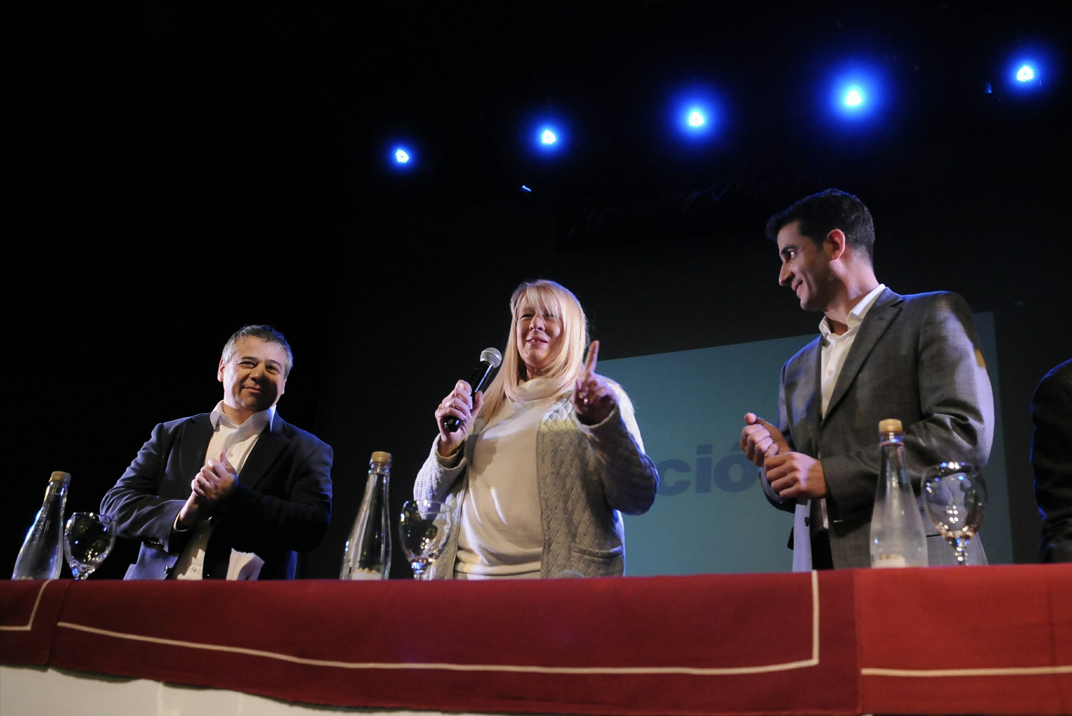 STOLBIZER CON CANDIDATOS PORTEÑOS EN CABA HABLÓ DE GILS CARBÓ Y DE LAS PROPUESTAS DEL ESPACIO