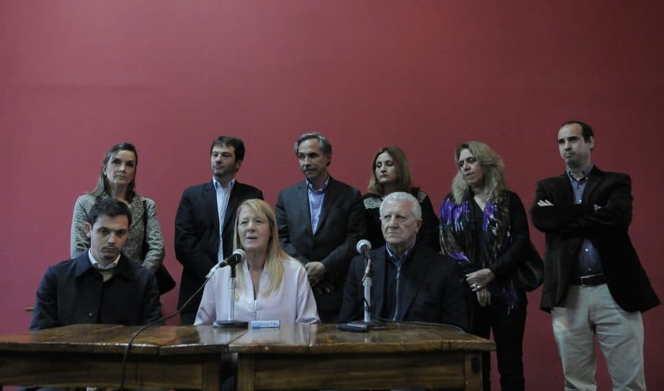 En La Plata, Margarita Stolbizer habló junto a Diego Gorgal de la Ley de protección a las víctimas y el Plan Alerta BA