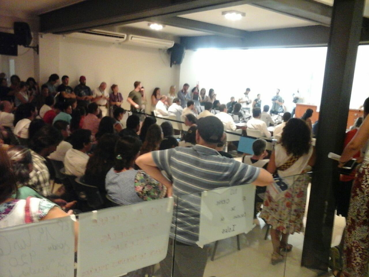 EL GEN BONAERENSE EXPRESA SU SOLIDARIDAD CON LA COMUNIDAD EDUCATIVA DE SAN FERNANDO Y RECHAZA EL CIERRE DE ESCUELAS