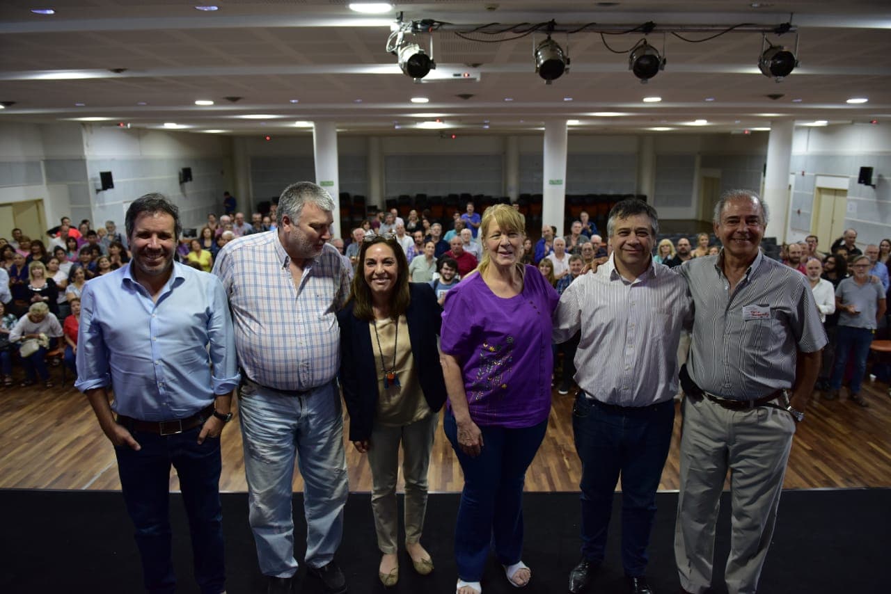 Encuentro: “Los desafíos del progresismo. Igualdad y Desarrollo”